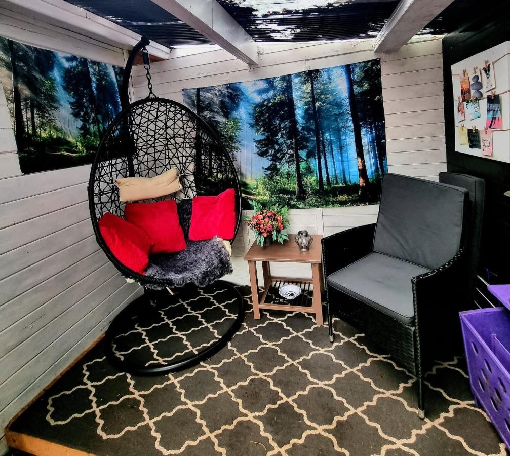 Chalet Op Een Rustig Park In De Natuur Putten Extérieur photo